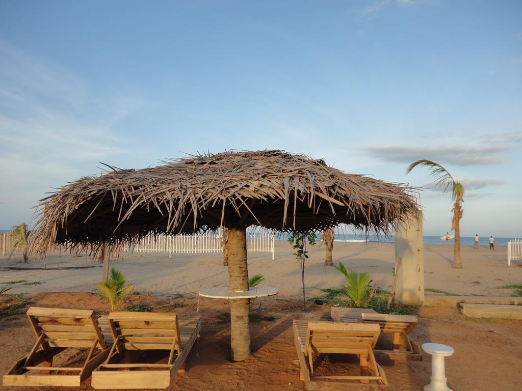 Yoho Hotel Arugambay Beach Inn Arugam Bay Kültér fotó