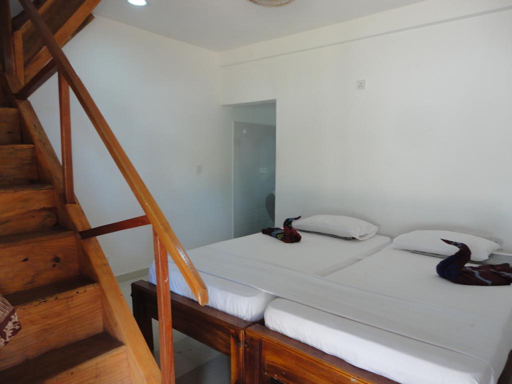 Yoho Hotel Arugambay Beach Inn Arugam Bay Szoba fotó