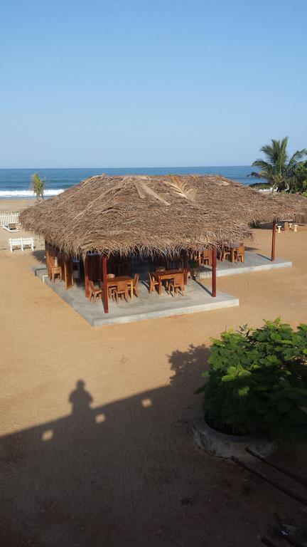 Yoho Hotel Arugambay Beach Inn Arugam Bay Kültér fotó