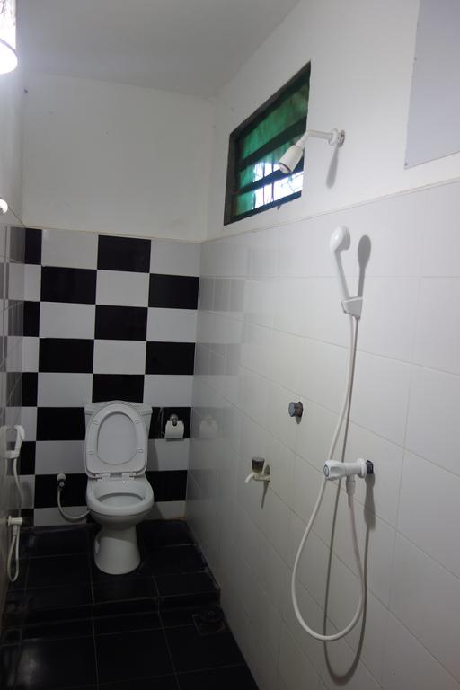 Yoho Hotel Arugambay Beach Inn Arugam Bay Kültér fotó